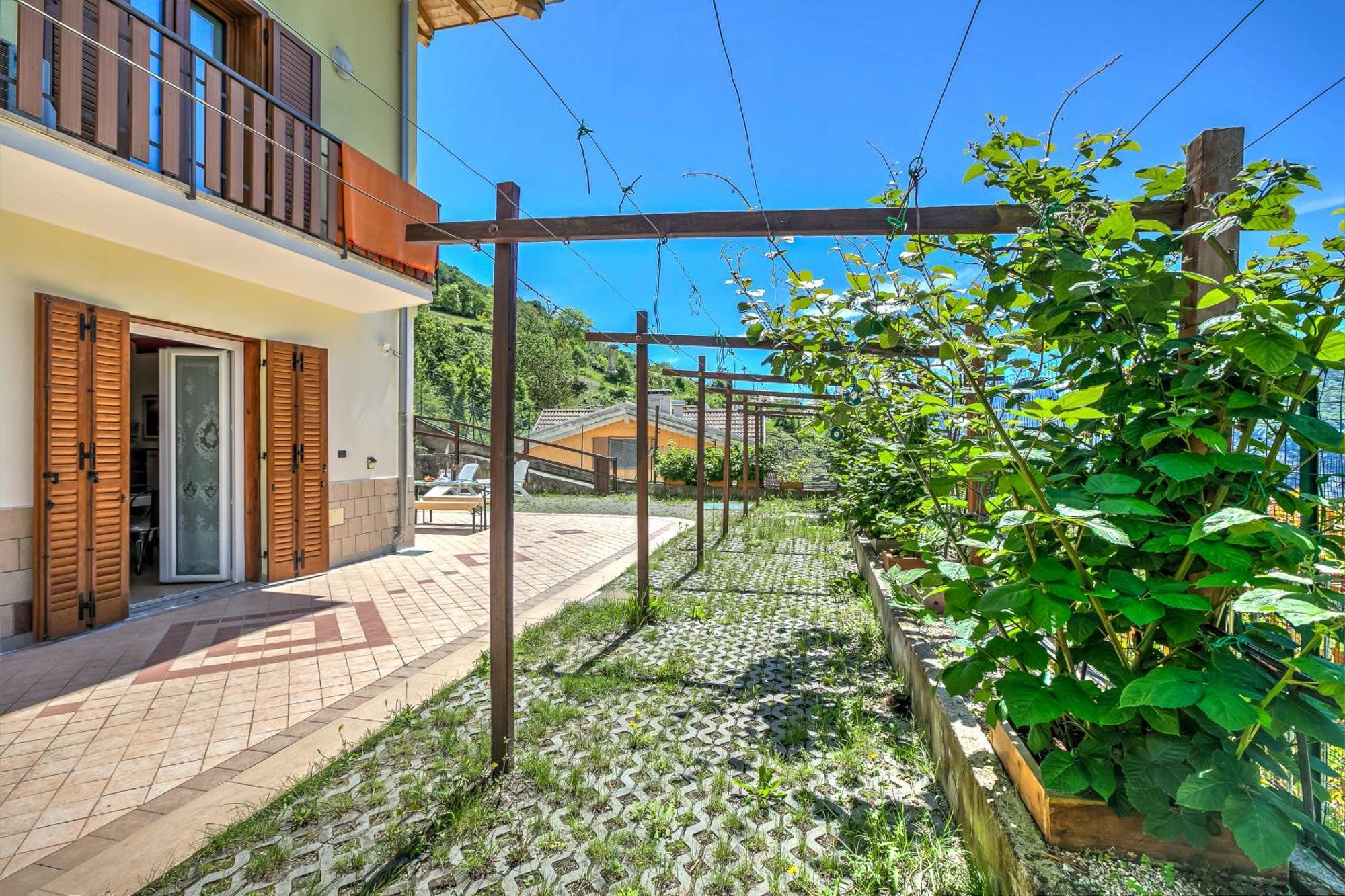 Il Giardino In Montagna Family Friendly- Happy Rentals Tenno Exterior foto